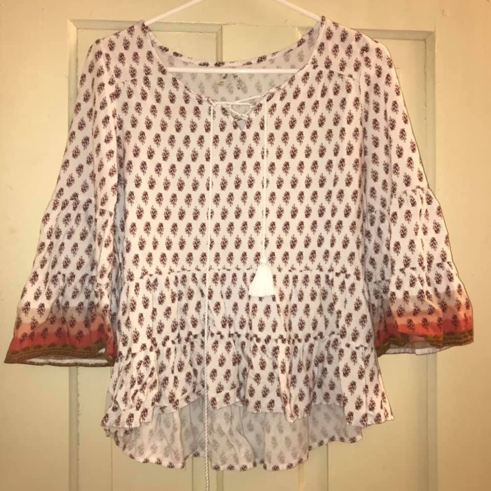 Clothes - Picture 3 of 7